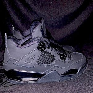 SOLD Air Jordan 4 Retro ‘Black Cat’